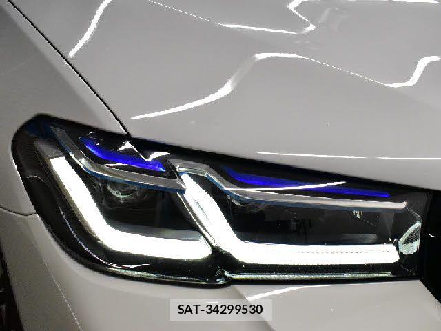 Bmw 5 SERIES 2023-07 8878864-3