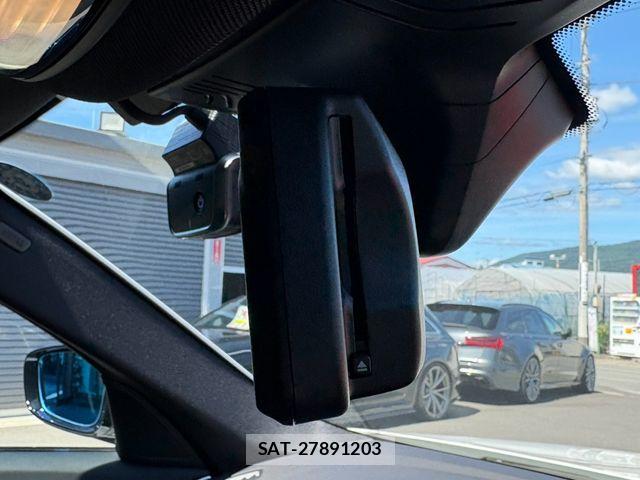 Bmw 5 SERIES 2019-04 8883351-24
