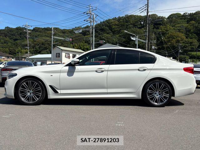 Bmw 5 SERIES 2019-04 8883351-4