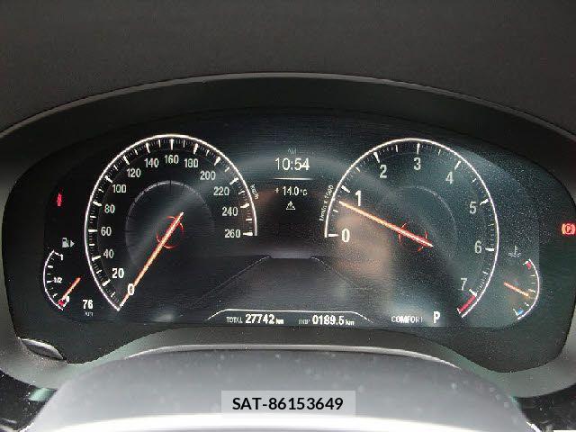 Bmw 5 SERIES 2019-03 1353492-16