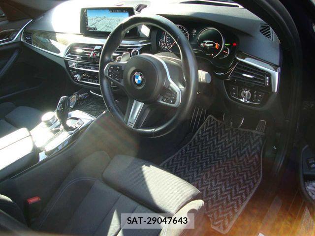 Bmw 5 SERIES 2019-05 1402125-1