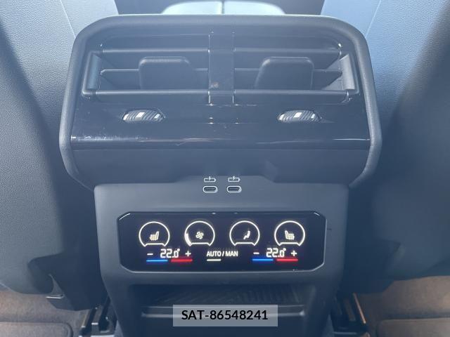 Bmw 5 SERIES 2024-12 1471119-12