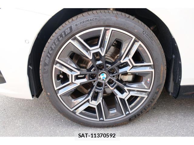 Bmw 5 SERIES 2025-04 1930996-23