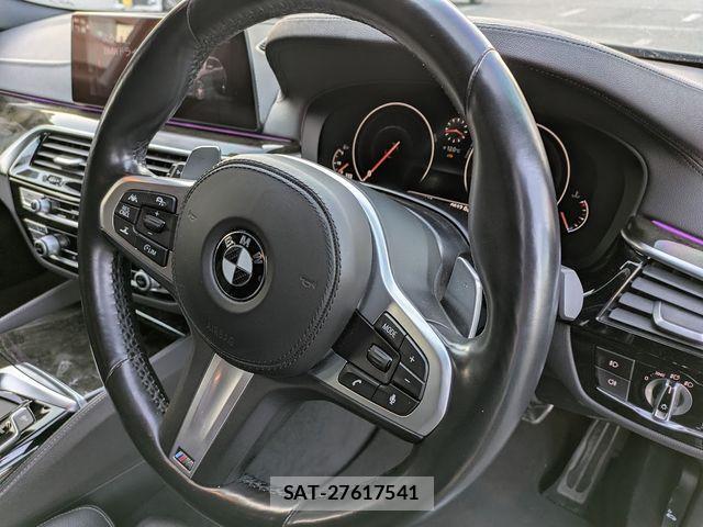 Bmw 5 SERIES 2018-11 2206907-23