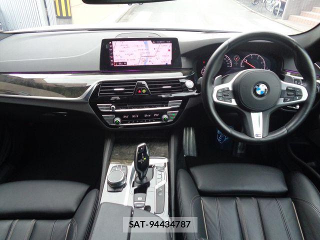 Bmw 5 SERIES 2019-06 3013443-3
