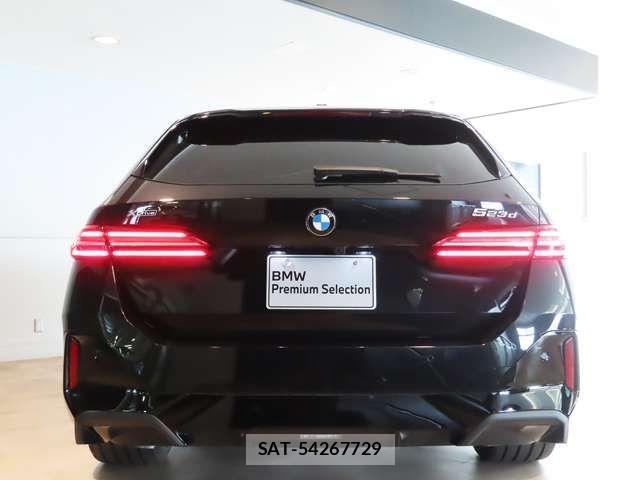 Bmw 5 SERIES 2025-05 4638179-9