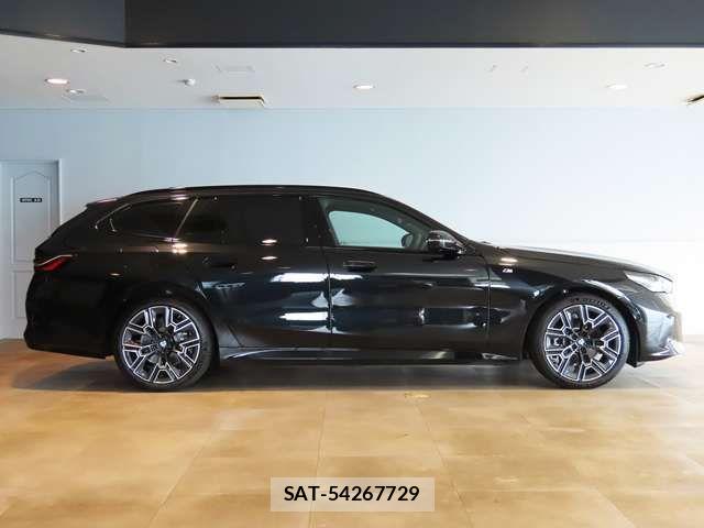 Bmw 5 SERIES 2025-05 4638179-7