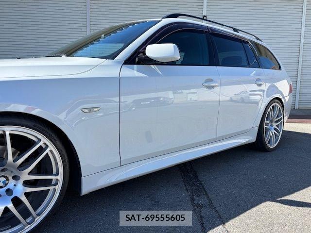 Bmw 5 SERIES 2009-05 4751516-5