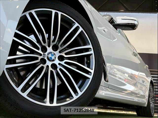 Bmw 5 SERIES 2019-07 6007440-18