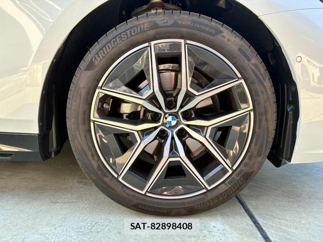 Bmw 5 SERIES 2025-11 6242415-7