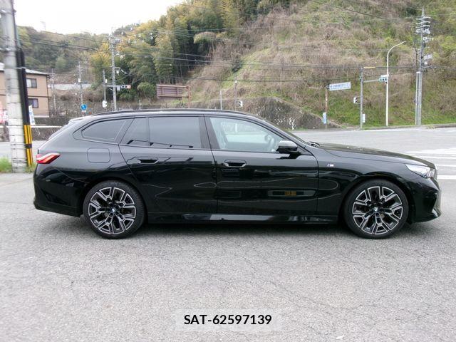Bmw 5 SERIES 2025-01 6263290-5