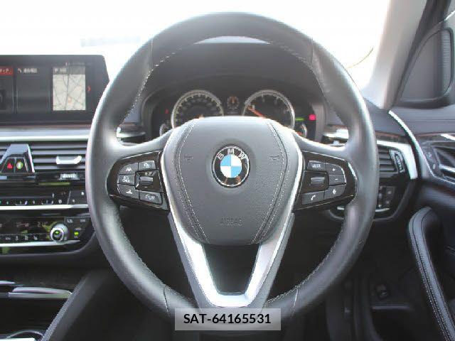 Bmw 5 SERIES 2018-08 6302940-12