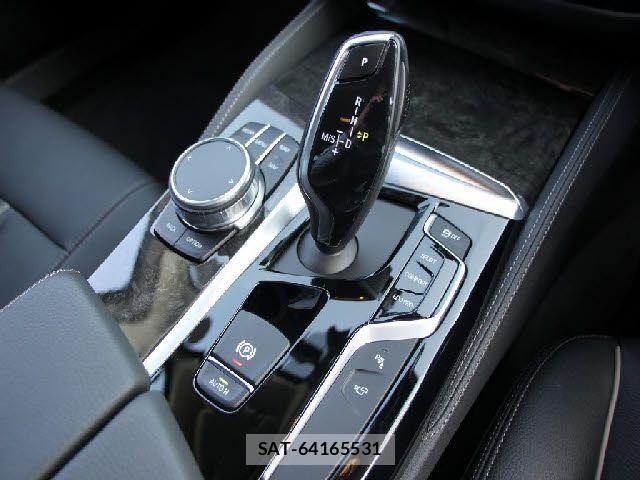 Bmw 5 SERIES 2018-08 6302940-18