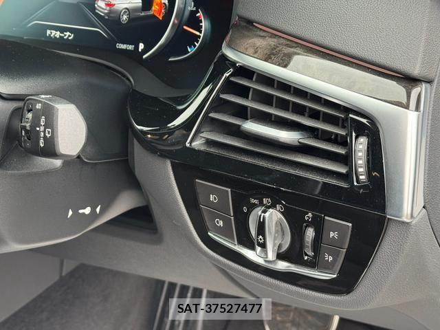 Bmw 5 SERIES 2017-11 6495427-22