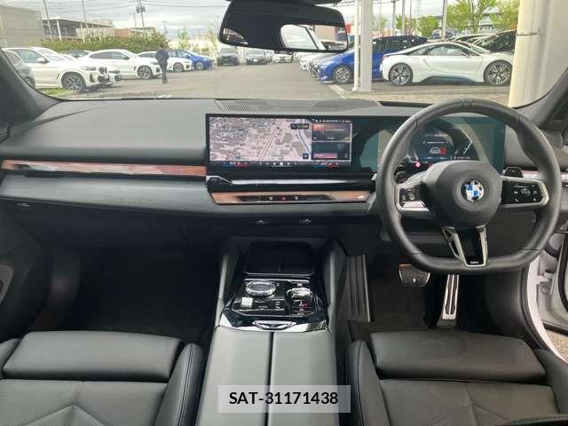 Bmw 5 SERIES 2025-06 6610797-1
