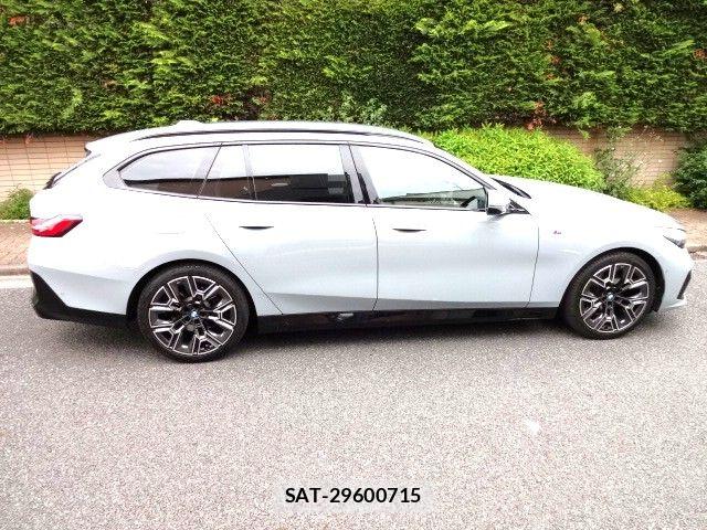 Bmw 5 SERIES 2025-04 7057668-6