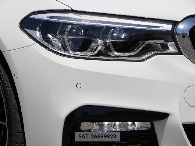 Bmw 5 SERIES 2017-09 7215341-23