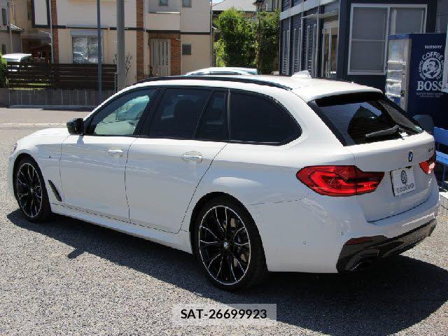Bmw 5 SERIES 2017-09 7215341-26