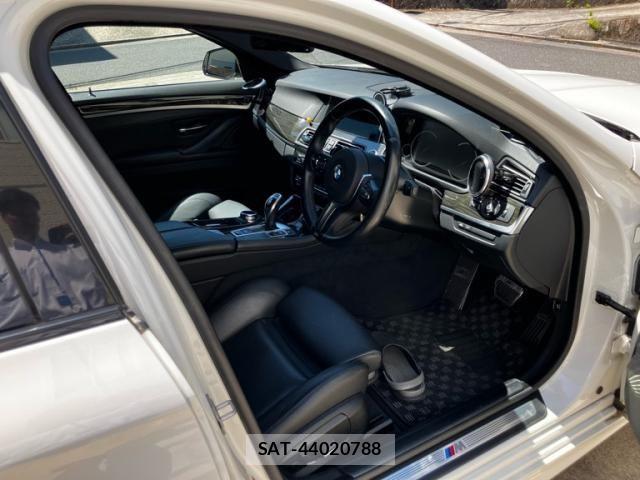 Bmw 5 SERIES 2014-03 7249918-10