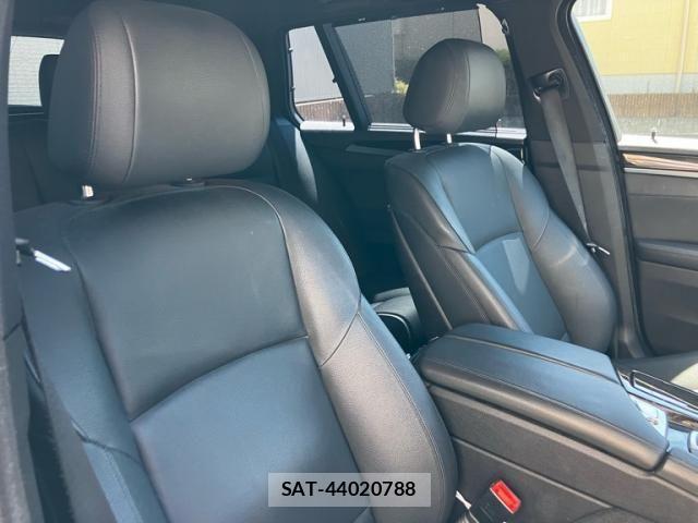 Bmw 5 SERIES 2014-03 7249918-11