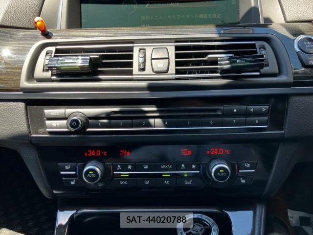 Bmw 5 SERIES 2014-03 7249918-23
