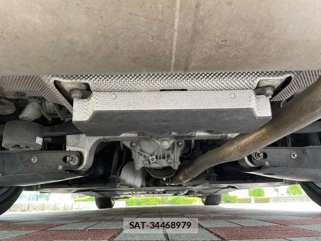 Bmw 5 SERIES 2018-06 7325942-18