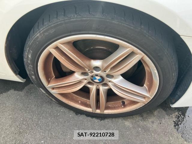 Bmw 5 SERIES 2011-08 7325944-4
