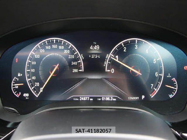 Bmw 5 SERIES 2019-08 7508245-16