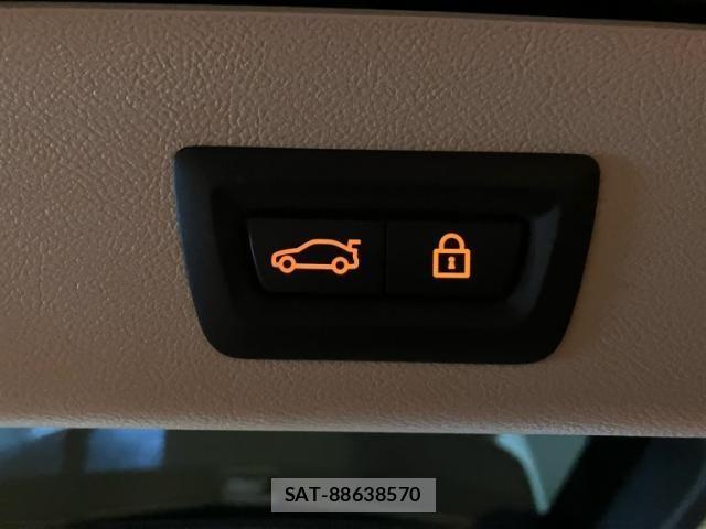 Bmw 5 SERIES 2019-06 7499704-10