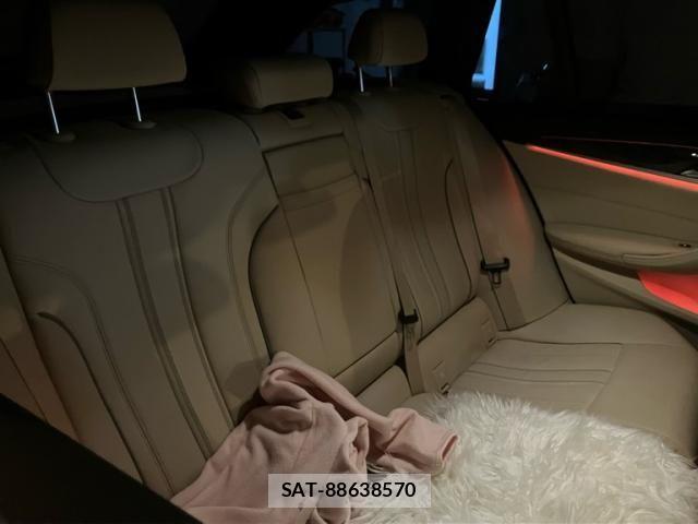 Bmw 5 SERIES 2019-06 7499704-13