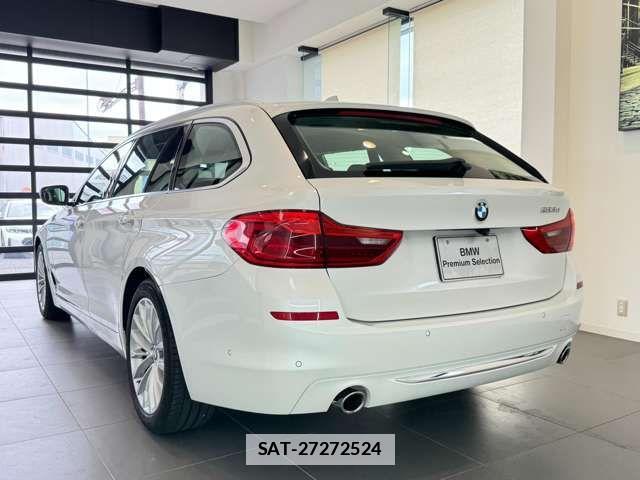 Bmw 5 SERIES 2018-11 7721415-11