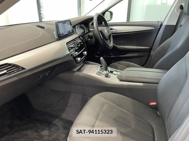 Bmw 5 SERIES 2018-05 7721418-9