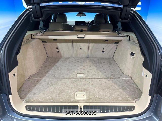 Bmw 5 SERIES 2017-06 7721419-12
