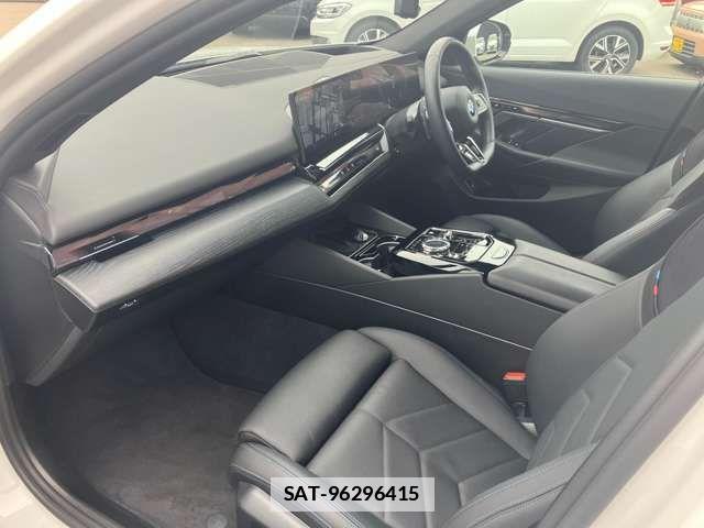 Bmw 5 SERIES 2025-03 7721414-14