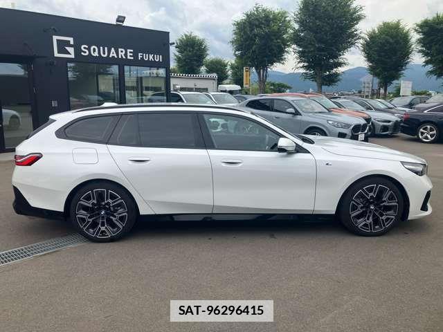 Bmw 5 SERIES 2025-03 7721414-6