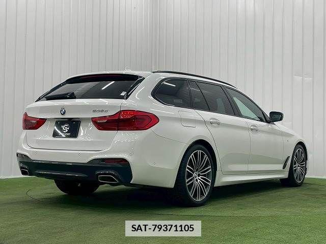 Bmw 5 SERIES 2018-12 7721413-15