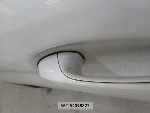 Bmw 5 SERIES 2019-06 7782947-11