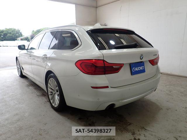 Bmw 5 SERIES 2019-06 7782947-2