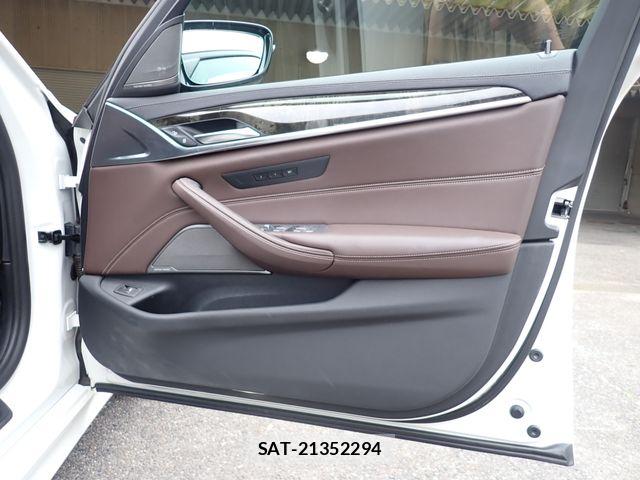 Bmw 5 SERIES 2021-09 7960676-21