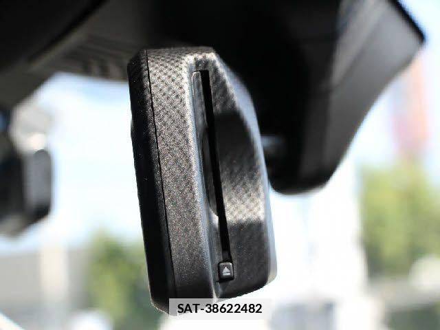 Bmw 5 SERIES 2021-06 7978634-17