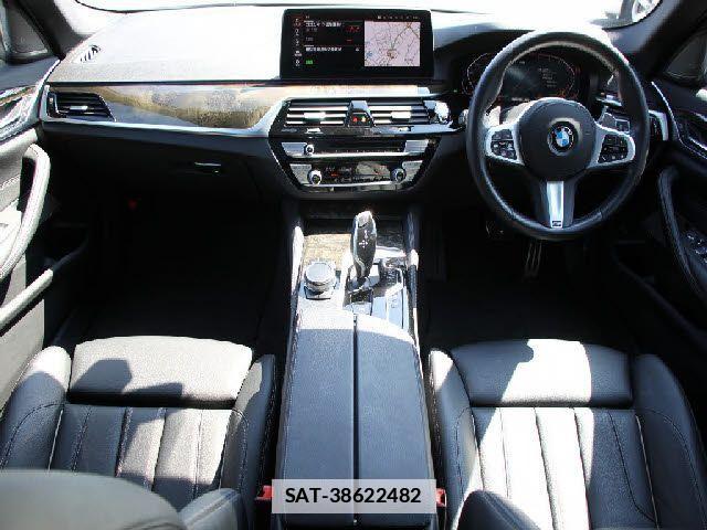 Bmw 5 SERIES 2021-06 7978634-1