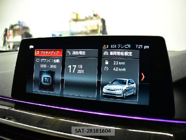 Bmw 5 SERIES 2018-05 8098258-12