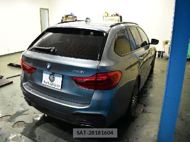 Bmw 5 SERIES 2018-05 8098258-24