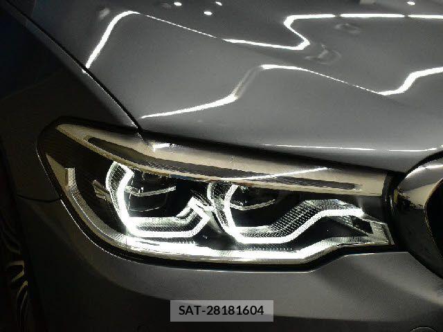 Bmw 5 SERIES 2018-05 8098258-4