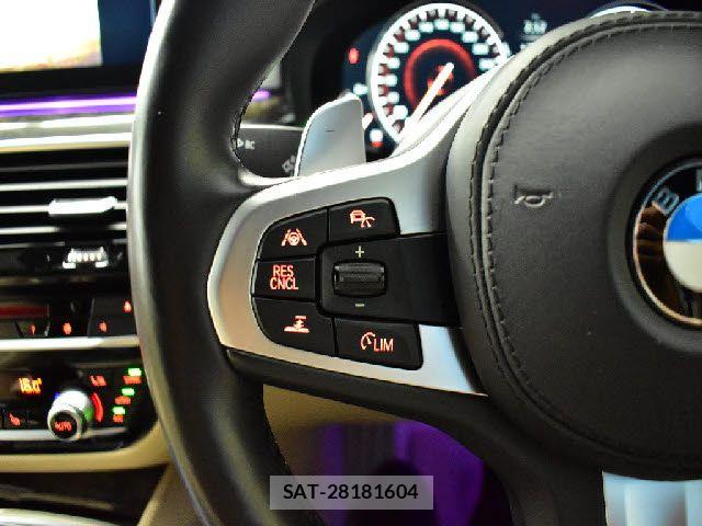Bmw 5 SERIES 2018-05 8098258-5