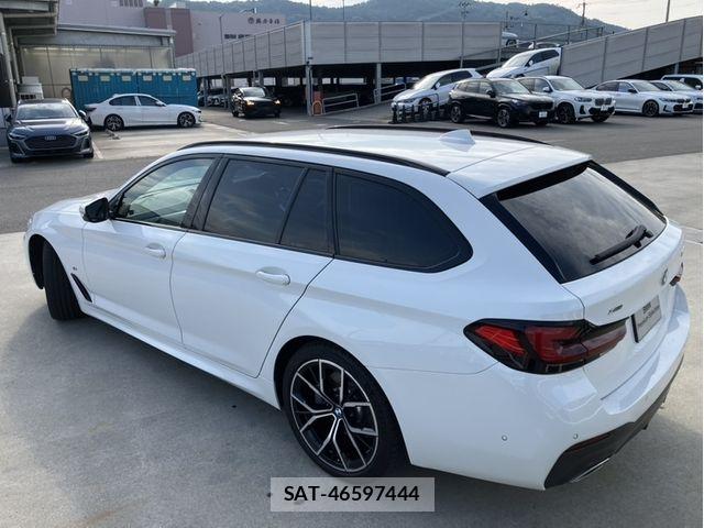 Bmw 5 SERIES 2021-03 8098256-2