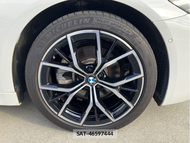 Bmw 5 SERIES 2021-03 8098256-5