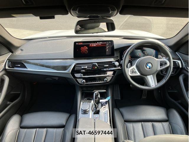 Bmw 5 SERIES 2021-03 8098256-7