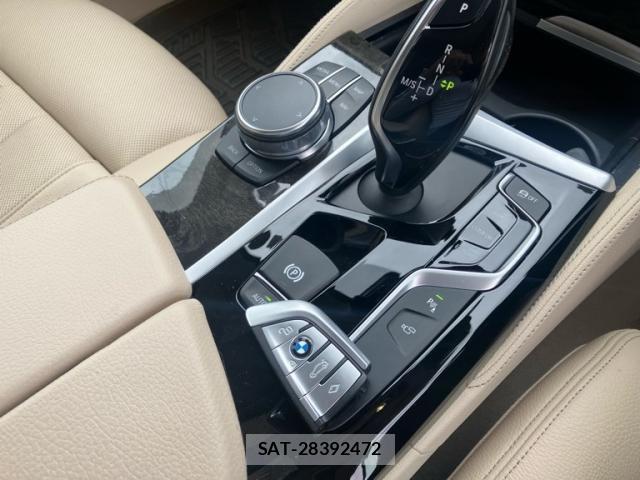 Bmw 5 SERIES 2018-03 8098257-24