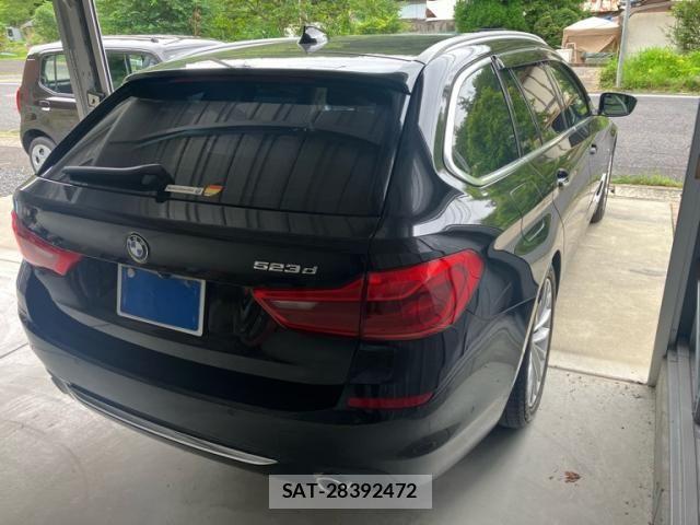 Bmw 5 SERIES 2018-03 8098257-5